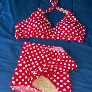 Plus like new  2pc *50’S inspired* halter/high waist Bikini